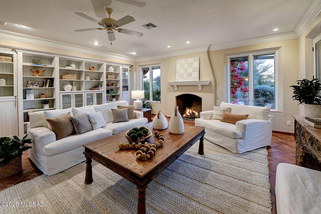 3613 E Placita Lindura, Tucson, AZ 85718