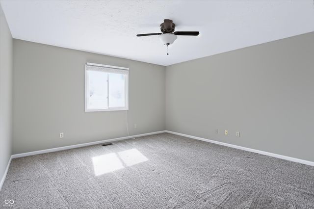 512 Conner Creek Drive, Fishers, IN 46038