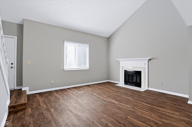 512 Conner Creek Drive, Fishers, IN 46038