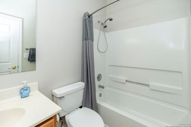 2243 Sunderidge, San Antonio, TX 78260