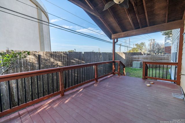 2243 Sunderidge, San Antonio, TX 78260