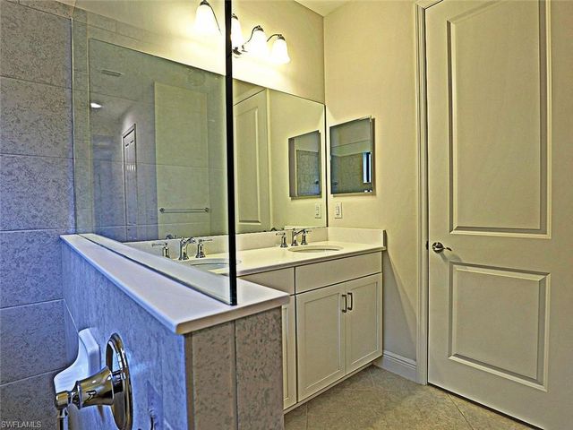 7652 Cypress Walk DR, Fort Myers, FL 33966