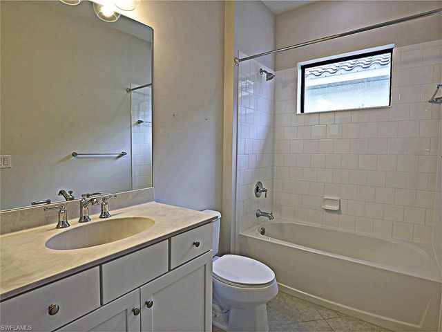 7652 Cypress Walk DR, Fort Myers, FL 33966