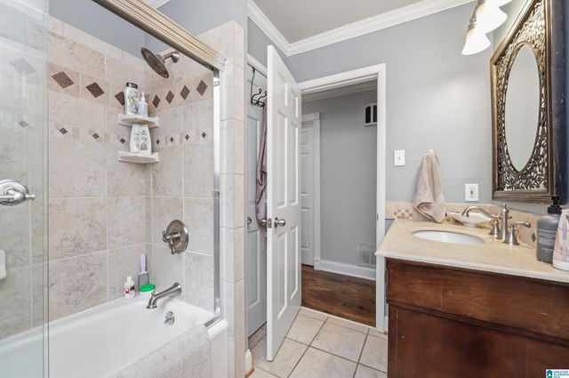 3428 OAKDALE DRIVE, Mountain Brook, AL 35223