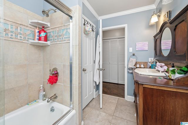 3428 OAKDALE DRIVE, Mountain Brook, AL 35223