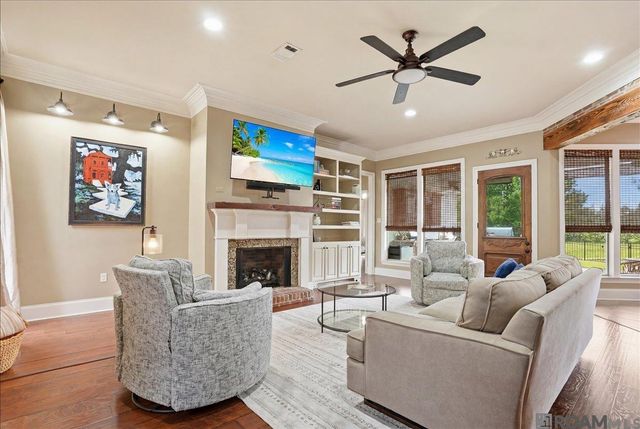 18198 Villa Trace Ave, Greenwell Springs, LA 70739