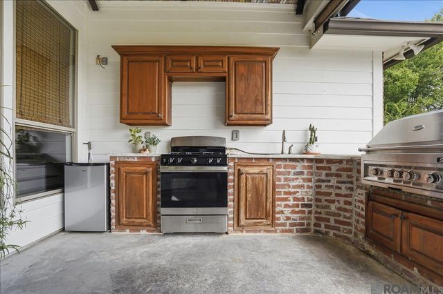 18198 Villa Trace Ave, Greenwell Springs, LA 70739