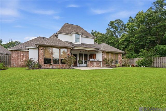 18198 Villa Trace Ave, Greenwell Springs, LA 70739
