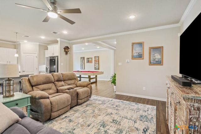 1330 Logan Boulevard, Salado, TX 76571