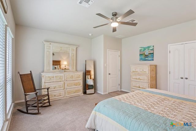 1330 Logan Boulevard, Salado, TX 76571