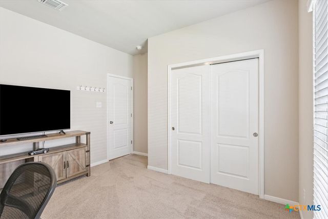 1330 Logan Boulevard, Salado, TX 76571
