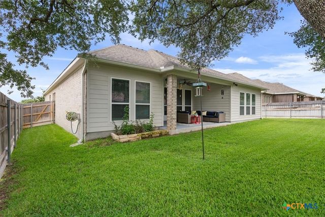 1330 Logan Boulevard, Salado, TX 76571