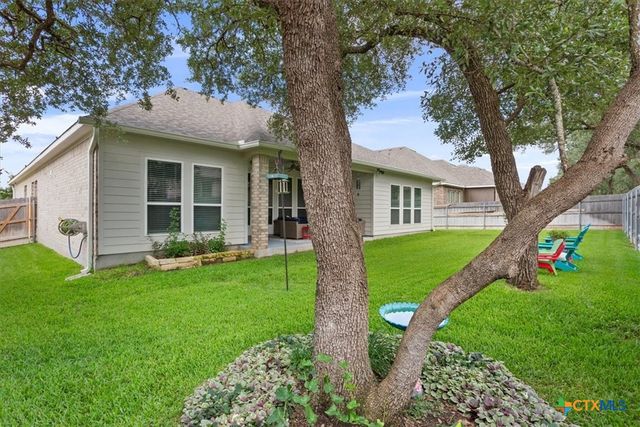 1330 Logan Boulevard, Salado, TX 76571