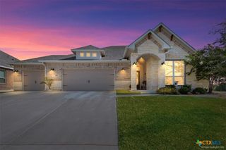 1330 Logan Boulevard, Salado, TX 76571