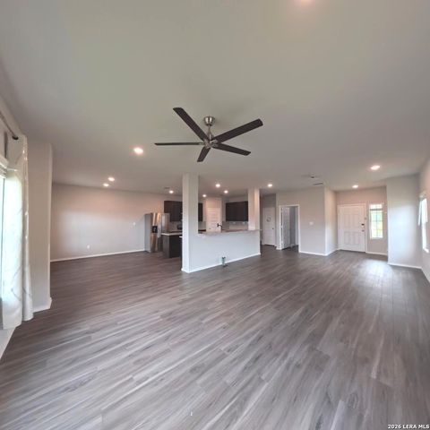 312 Saddle Leaf, Cibolo, TX 78108