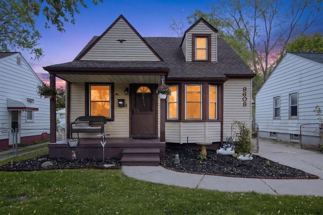 9608 Tecumseh Avenue, Redford Charter Twp, MI 48239