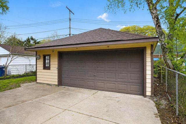 9608 Tecumseh Avenue, Redford Charter Twp, MI 48239
