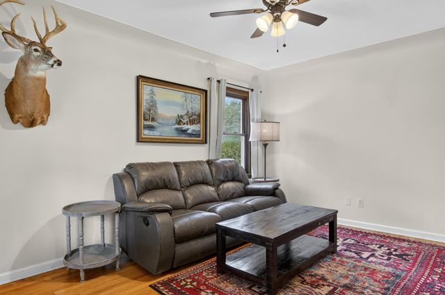 9608 Tecumseh Avenue, Redford Charter Twp, MI 48239