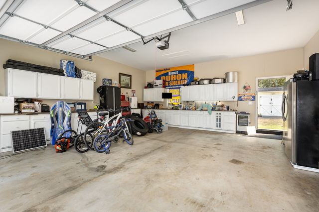 4751 Thick Rd, Chapel Hill, TN 37034