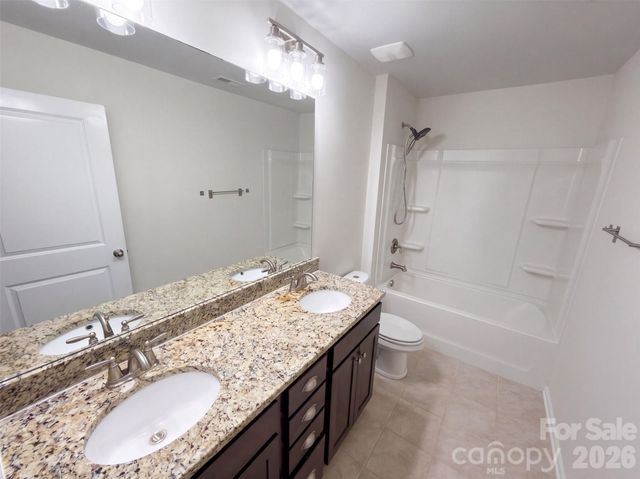 5015 Sea Cliff Lane, Lancaster, SC 29720
