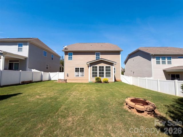 5015 Sea Cliff Lane, Lancaster, SC 29720
