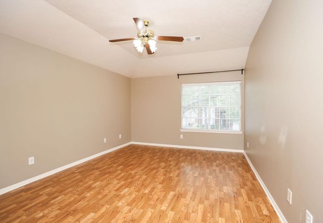 2138 Mossy Trail Drive, Katy, TX 77450