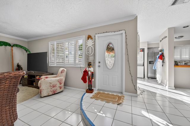 141 E RIVERSIDE Drive 10D, Jupiter, FL 33469