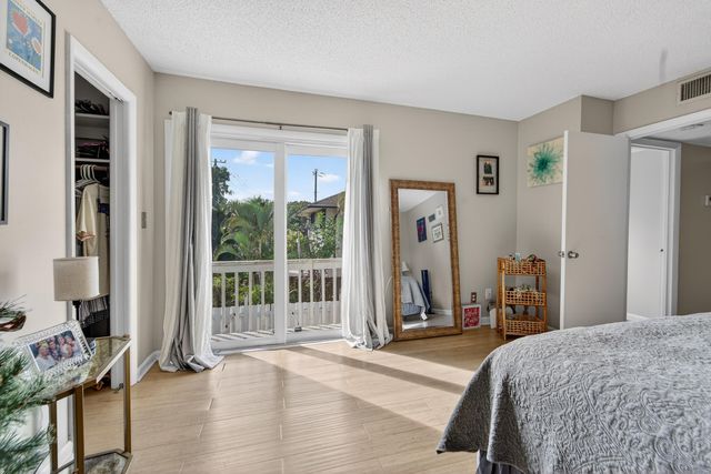 141 E RIVERSIDE Drive 10D, Jupiter, FL 33469
