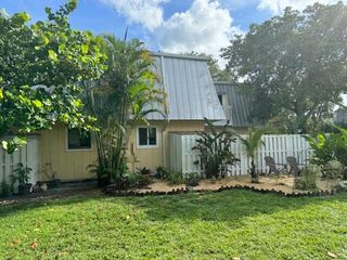 141 E RIVERSIDE Drive 10D, Jupiter, FL 33469