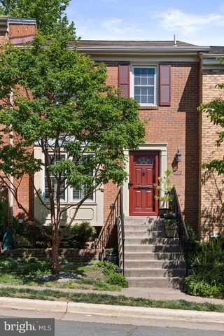 7422 TIMBEROCK RD, Falls Church, VA 22043