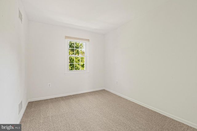 7422 TIMBEROCK RD, Falls Church, VA 22043