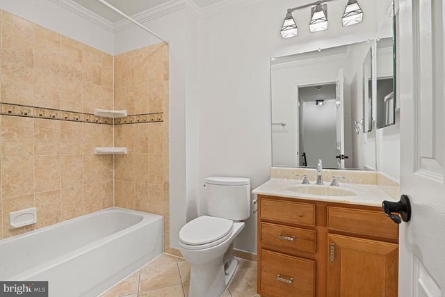 7422 TIMBEROCK RD, Falls Church, VA 22043
