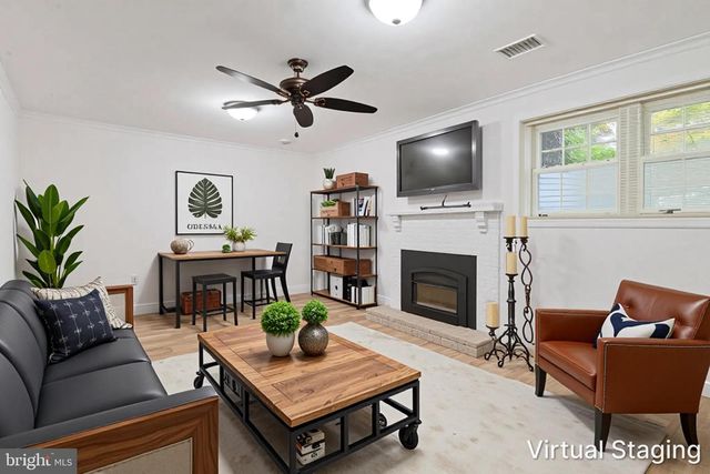 7422 TIMBEROCK RD, Falls Church, VA 22043