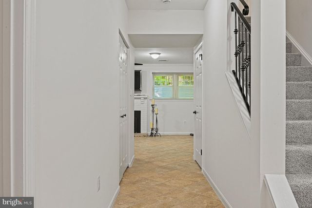 7422 TIMBEROCK RD, Falls Church, VA 22043