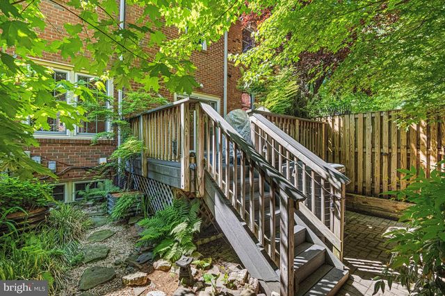 7422 TIMBEROCK RD, Falls Church, VA 22043