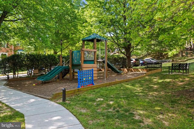 7422 TIMBEROCK RD, Falls Church, VA 22043