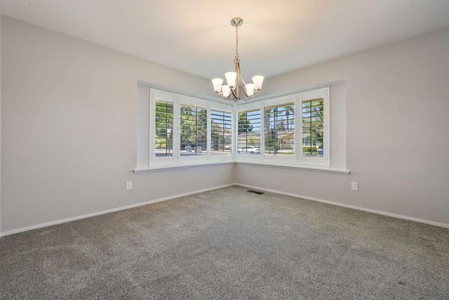 710 Leveland Ln, Modesto, CA 95350