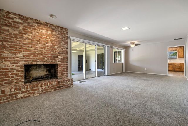 710 Leveland Ln, Modesto, CA 95350