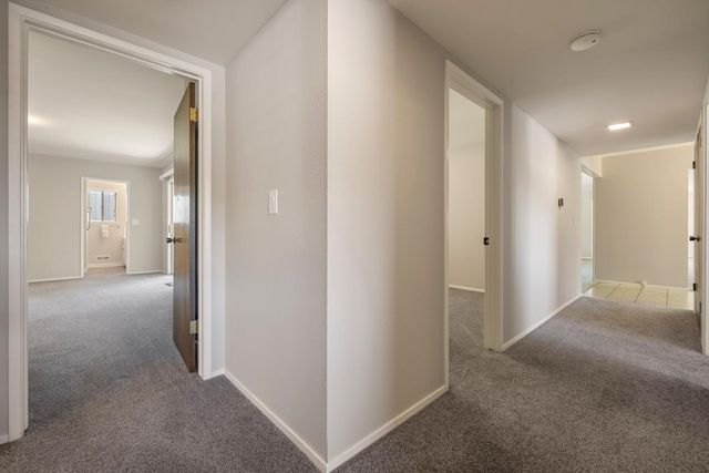 710 Leveland Ln, Modesto, CA 95350