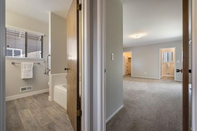710 Leveland Ln, Modesto, CA 95350