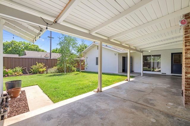 710 Leveland Ln, Modesto, CA 95350