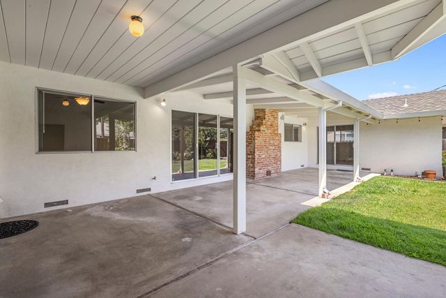 710 Leveland Ln, Modesto, CA 95350