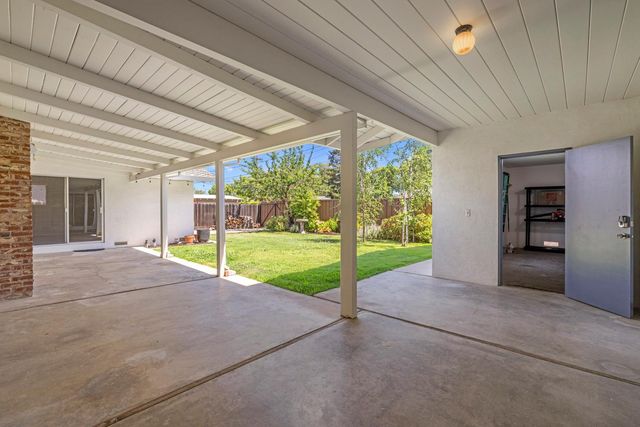 710 Leveland Ln, Modesto, CA 95350