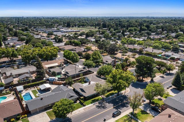 710 Leveland Ln, Modesto, CA 95350