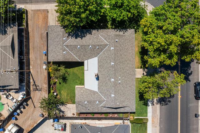 710 Leveland Ln, Modesto, CA 95350