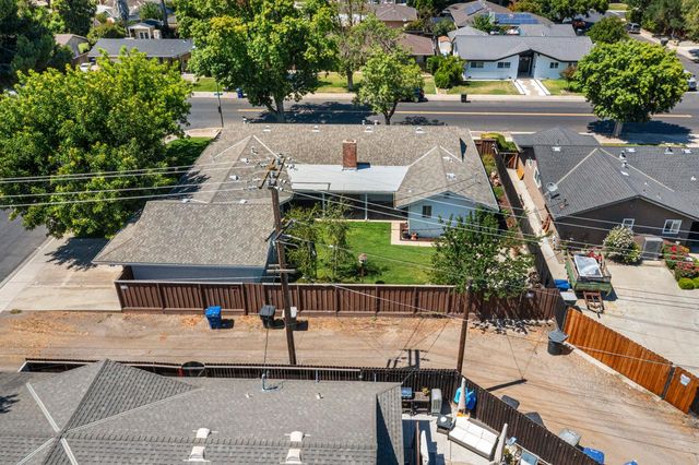 710 Leveland Ln, Modesto, CA 95350