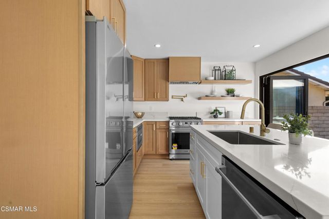 2813 E Appalachian Court, Thousand Oaks, CA 91362
