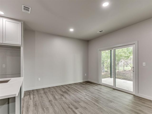 2013 W HARLOW Place, Oklahoma City, OK 73127