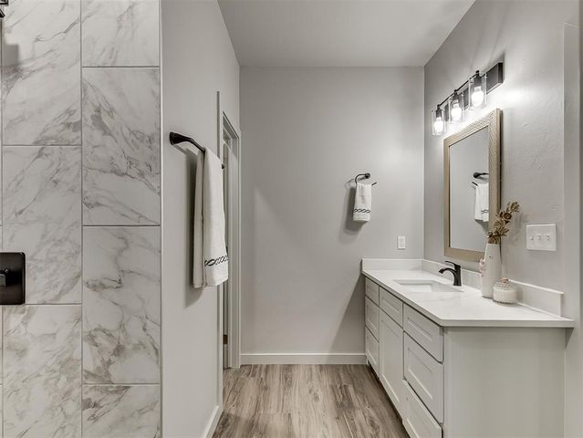 2013 W HARLOW Place, Oklahoma City, OK 73127