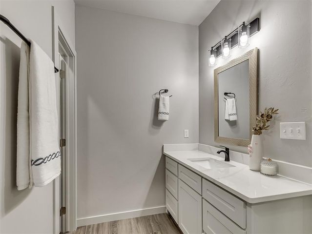 2013 W HARLOW Place, Oklahoma City, OK 73127